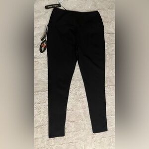 Athena Marie knit slacks (like leggings but thicker fabric). Black NWT. Sz Lrg.